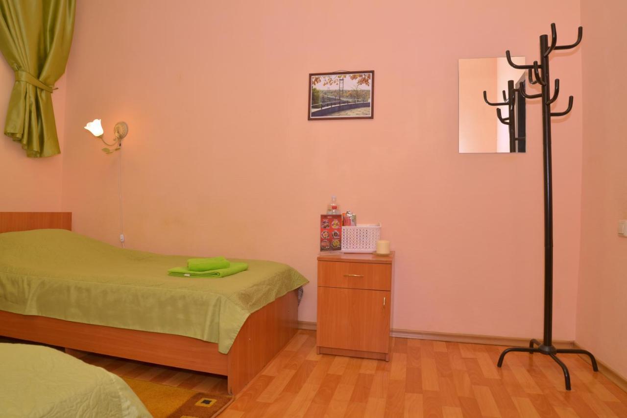 Отель "Экспресс" Zhytomyr Ngoại thất bức ảnh